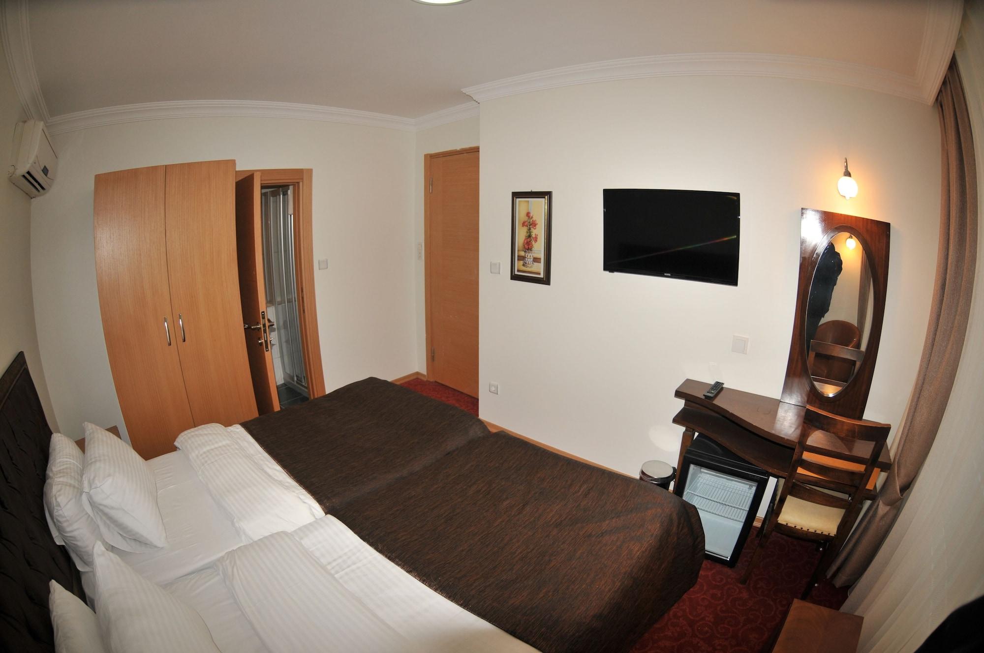 Palace Point Hotel Istanbul Ngoại thất bức ảnh