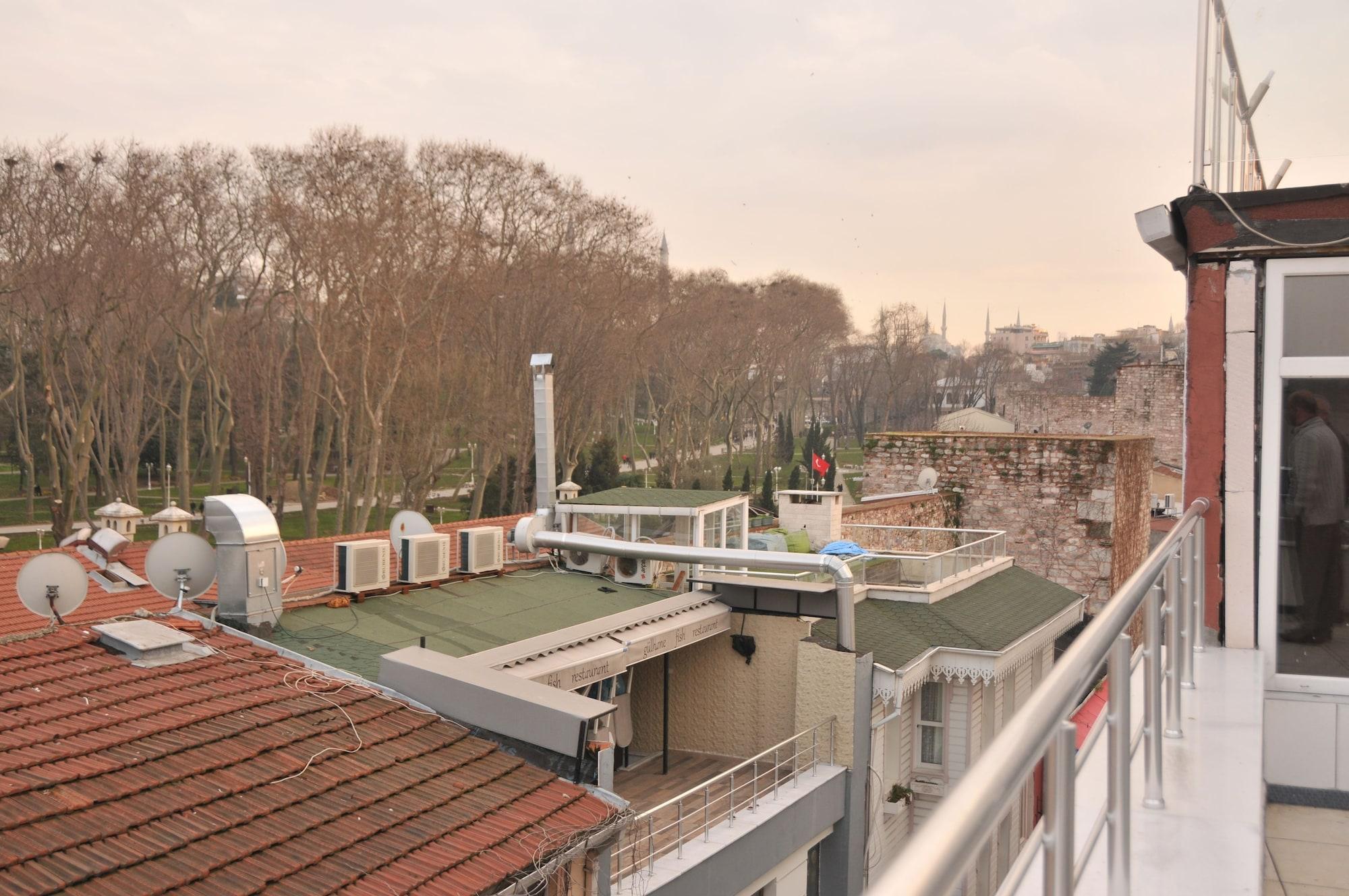 Palace Point Hotel Istanbul Ngoại thất bức ảnh