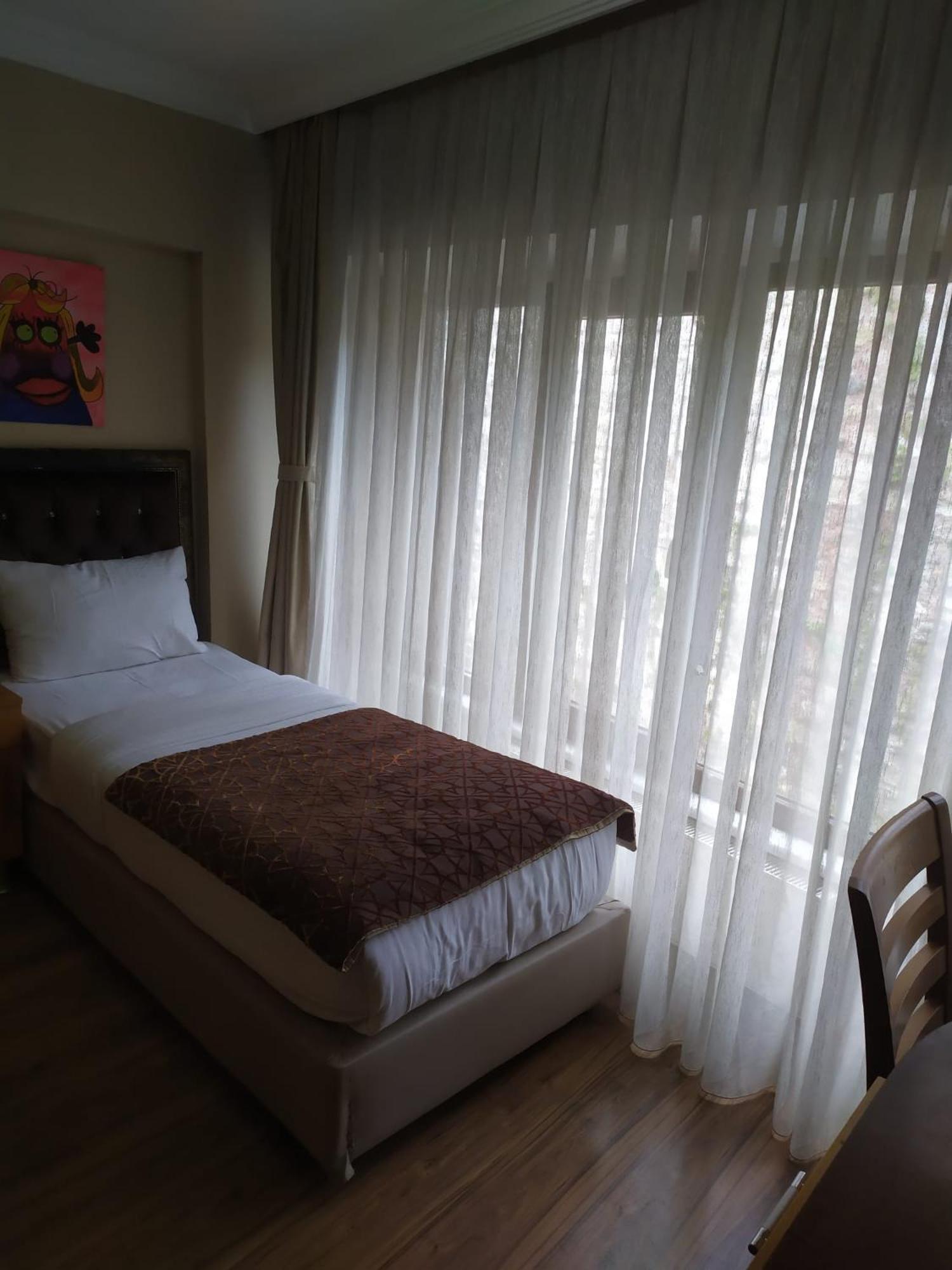 Palace Point Hotel Istanbul Ngoại thất bức ảnh
